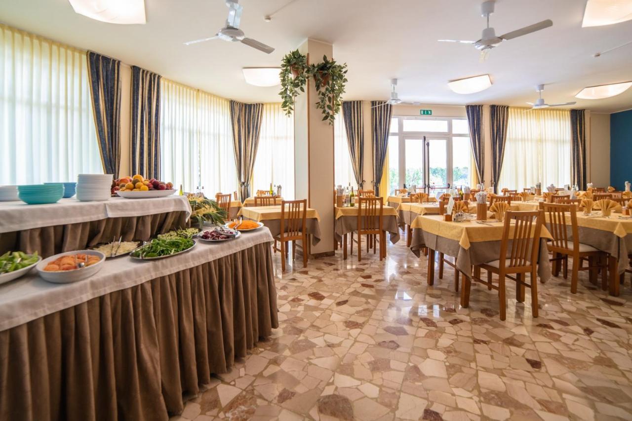 מילאנו מריטימה Hotel Sayonara מראה חיצוני תמונה