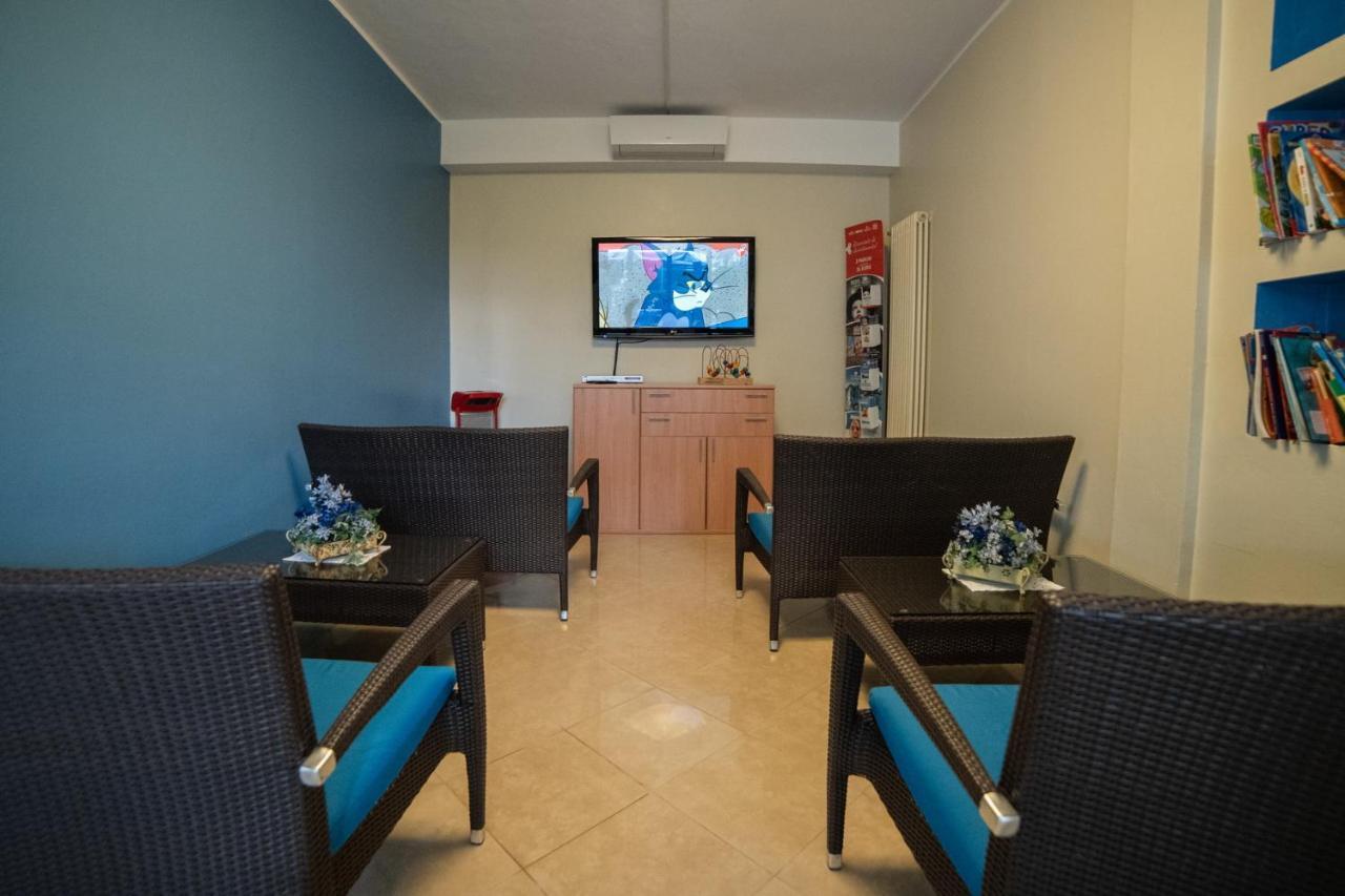 מילאנו מריטימה Hotel Sayonara מראה חיצוני תמונה